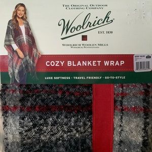 Woolrich brand cozy blanket wrap osfa